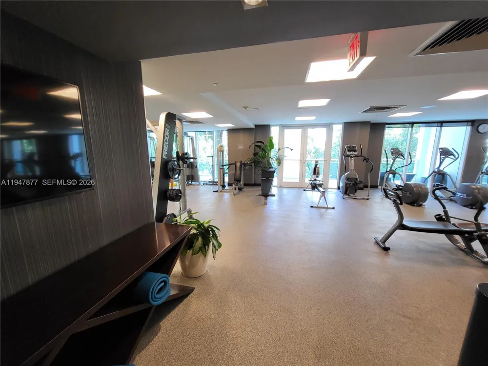 951 Brickell Ave #1110 Miami, FL 33131