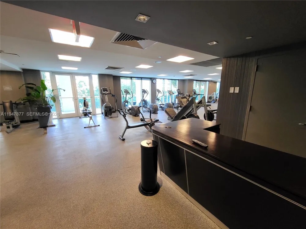 951 Brickell Ave #1110 Miami, FL 33131