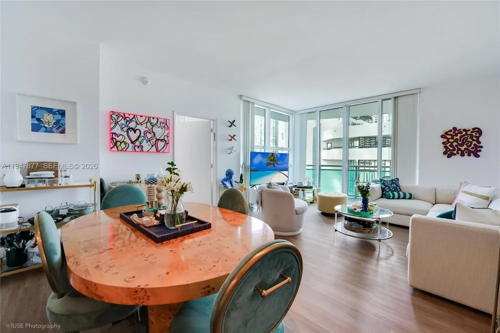 951 Brickell Ave #1110 Miami, FL 33131