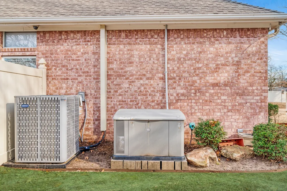 283 Butternut Lane Powderly, TX 75473