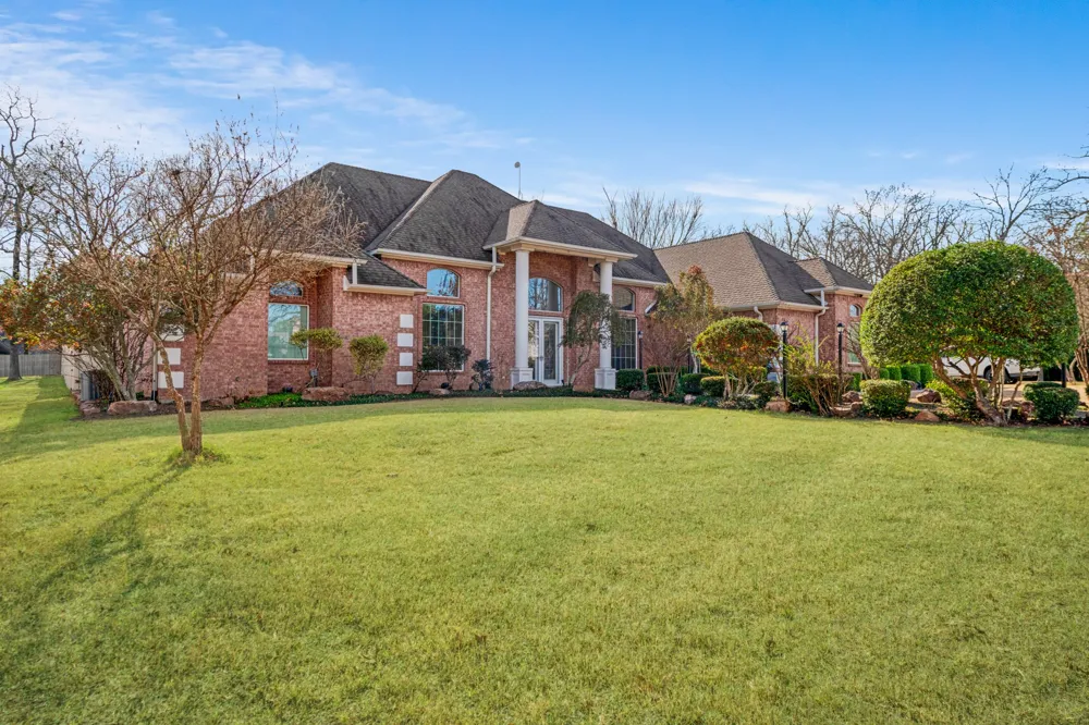 283 Butternut Lane Powderly, TX 75473