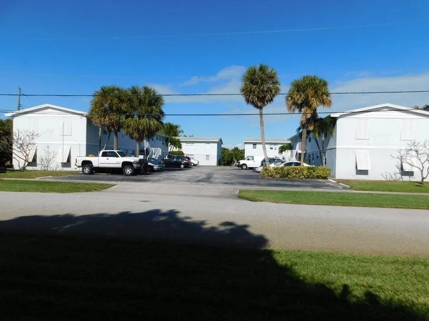 741 Hummingbird Way #5