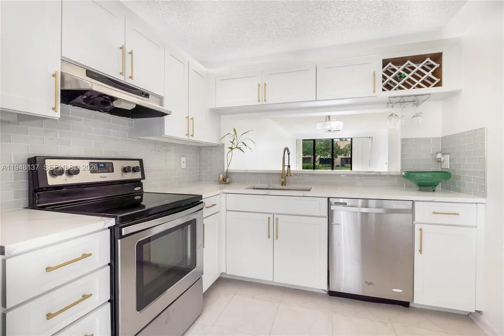 Address Not Shown Coconut Creek, FL 33063