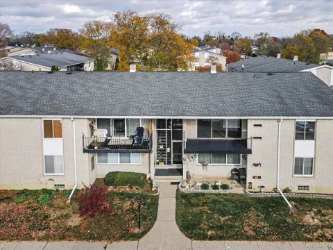 8497 Kennedy Circle #7