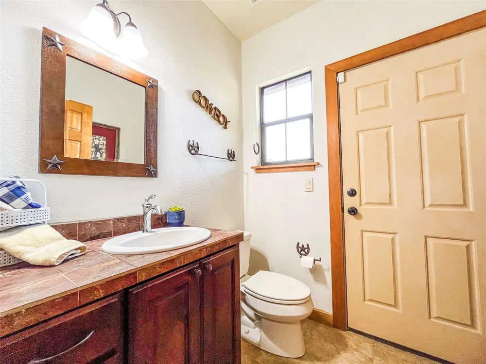 770 Tierra Linda Dr Concan, TX 78838