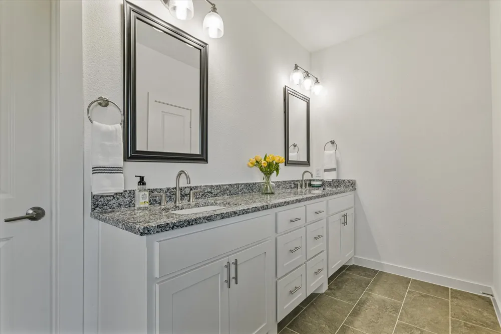 428 Cirrus Circle Muenster, TX 76252