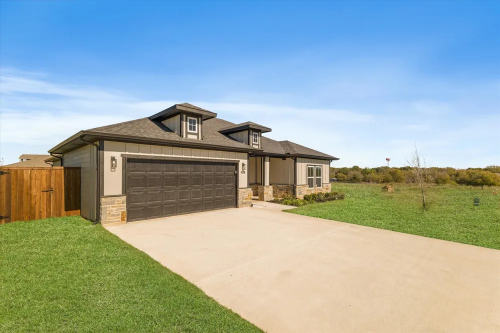 428 Cirrus Circle Muenster, TX 76252