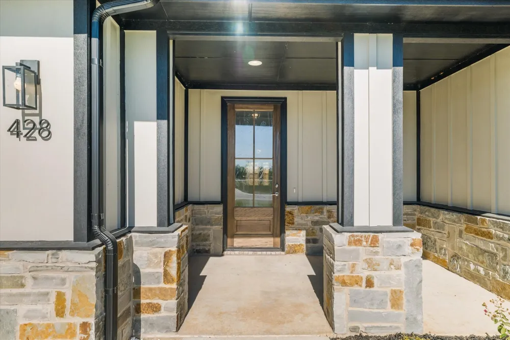 428 Cirrus Circle Muenster, TX 76252