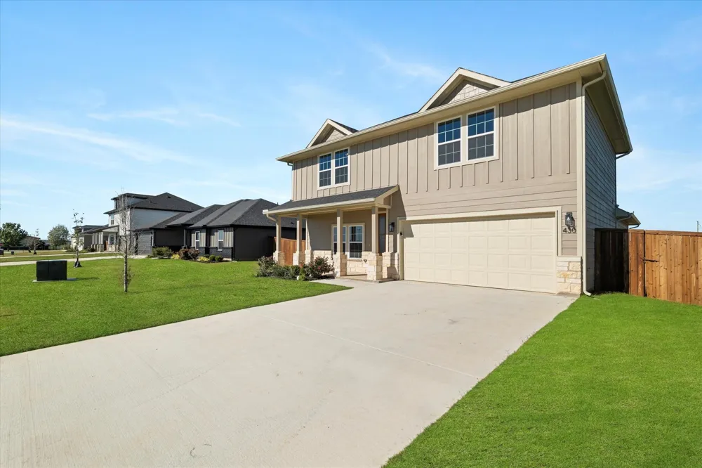 430 Cirrus Circle Muenster, TX 76252