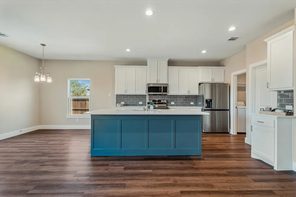 430 Cirrus Circle Muenster, TX 76252