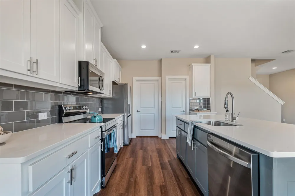 430 Cirrus Circle Muenster, TX 76252
