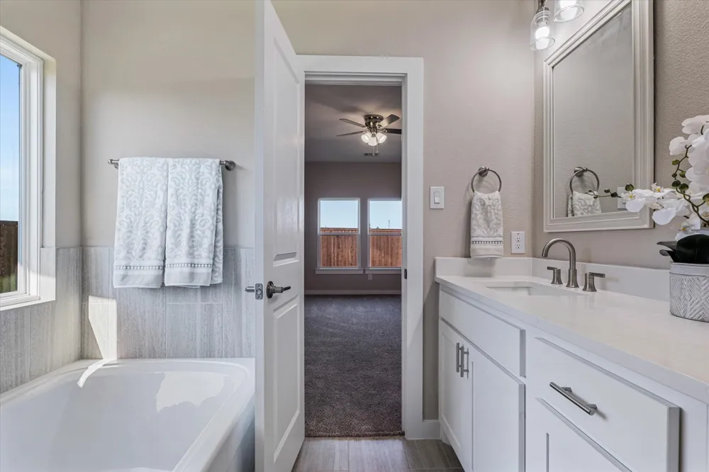 430 Cirrus Circle Muenster, TX 76252