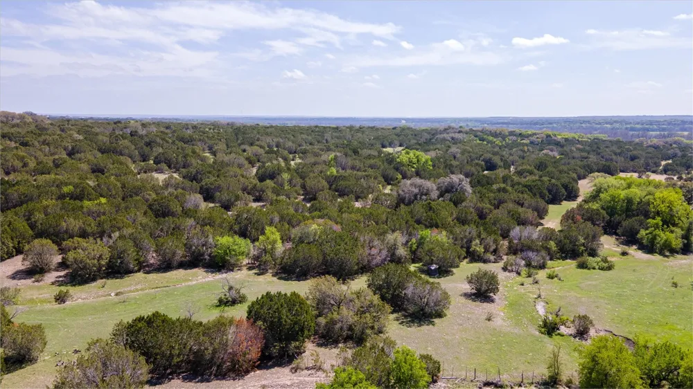 9885 County Road 270 Hico, TX 76457