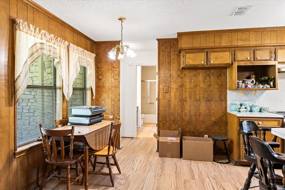 9885 County Road 270 Hico, TX 76457