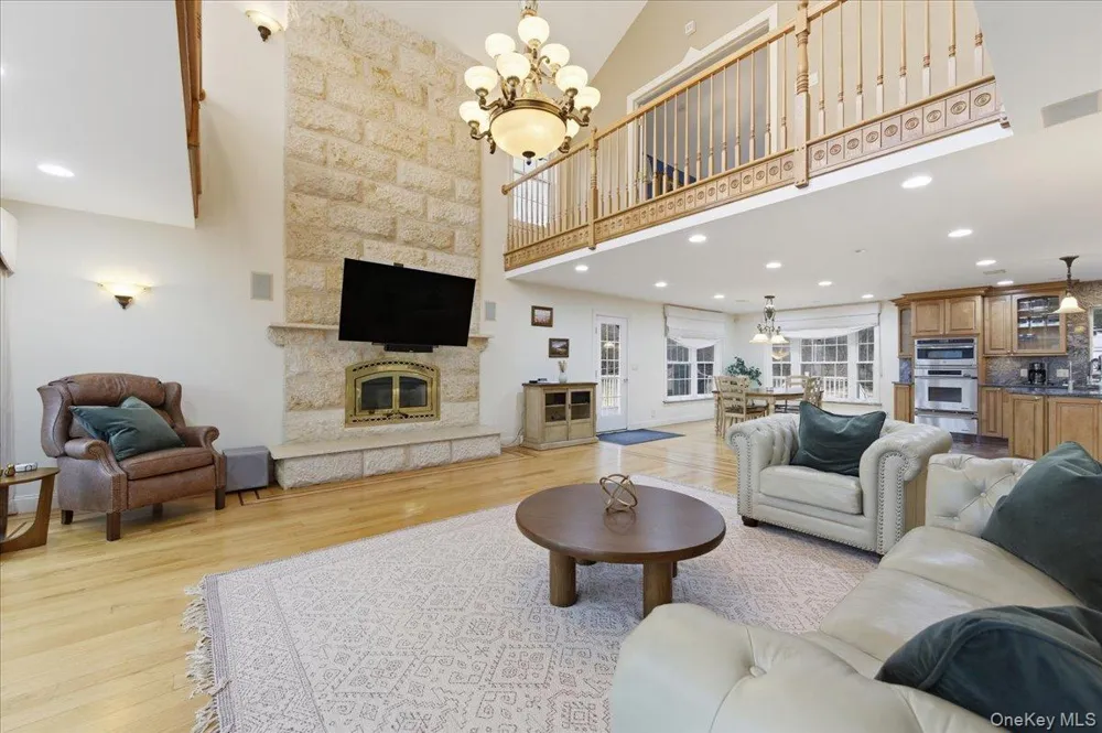627 Green Lake Road Catskill, NY 12015