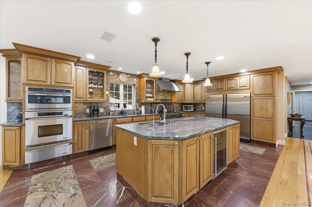 627 Green Lake Road Catskill, NY 12015