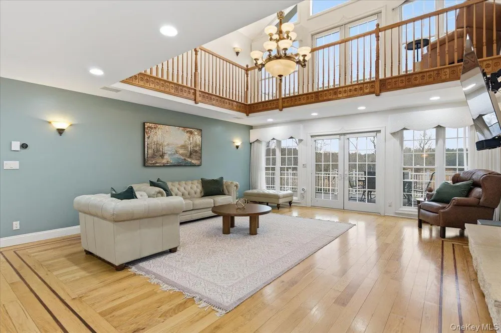 627 Green Lake Road Catskill, NY 12015