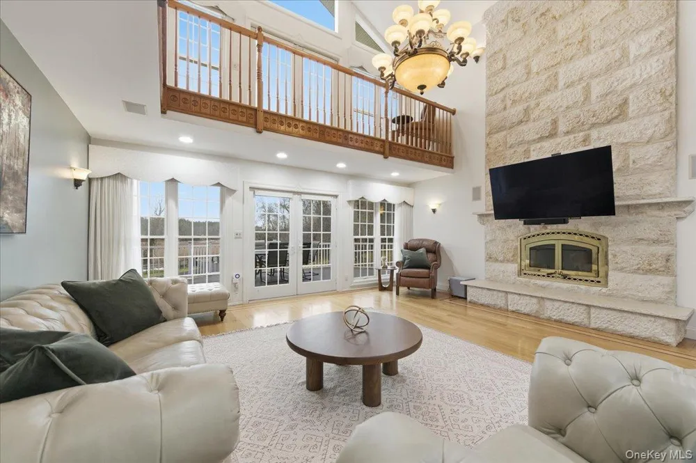 627 Green Lake Road Catskill, NY 12015