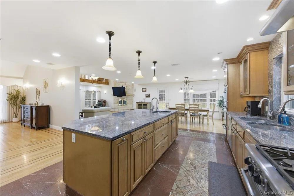 627 Green Lake Road Catskill, NY 12015