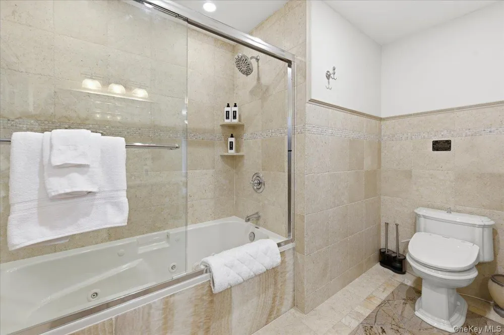 627 Green Lake Road Catskill, NY 12015