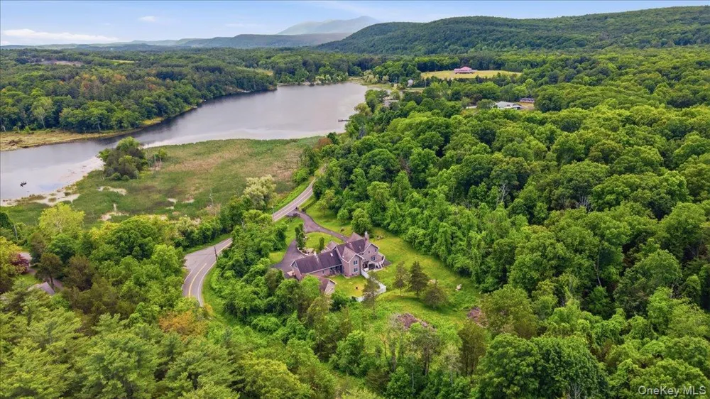 627 Green Lake Road Catskill, NY 12015