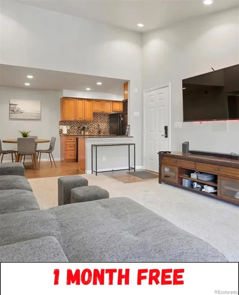 10273 E Peakview Avenue #D202