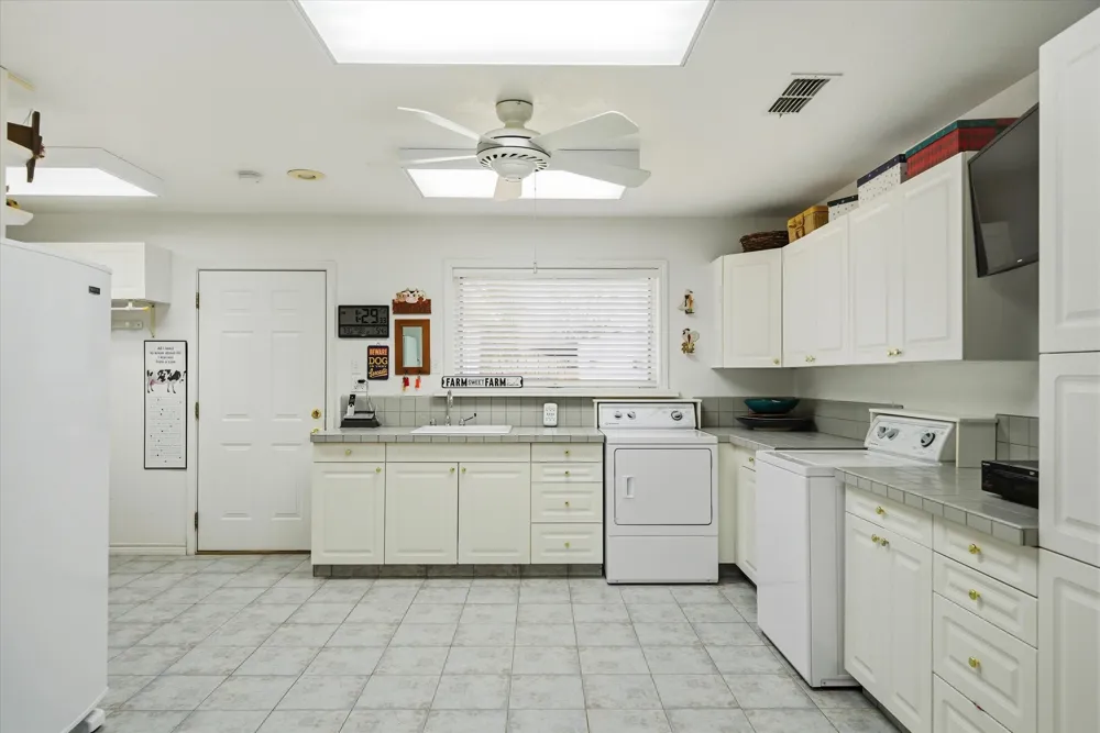 5035 Fm 2339 Murchison, TX 75778