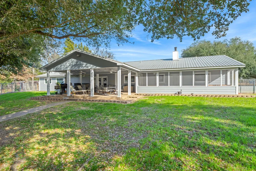5035 Fm 2339 Murchison, TX 75778