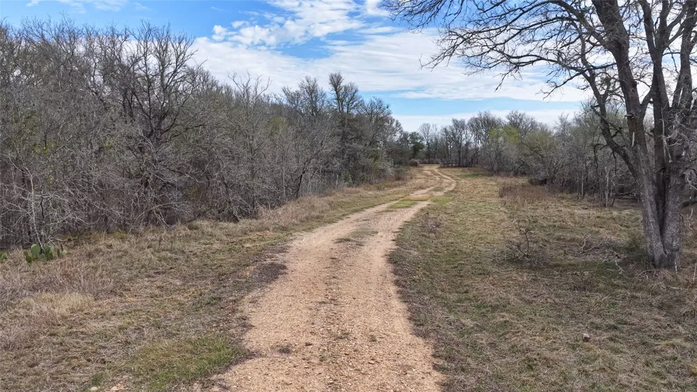 256 Greasy Bend Road Smithville, TX 78957