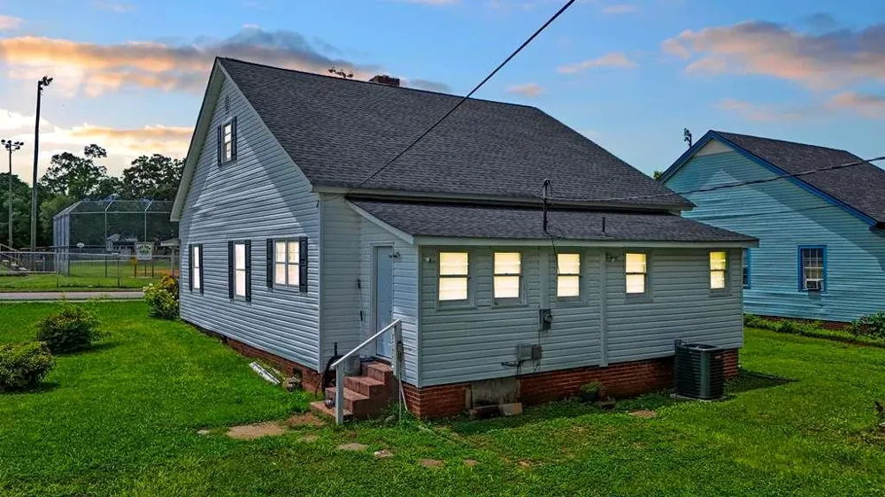 15 Aragon Road Aragon, GA 30104
