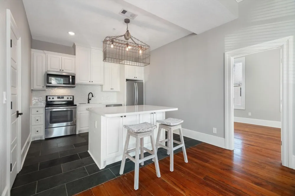 405 24th Street Street #202 Galveston, TX 77550