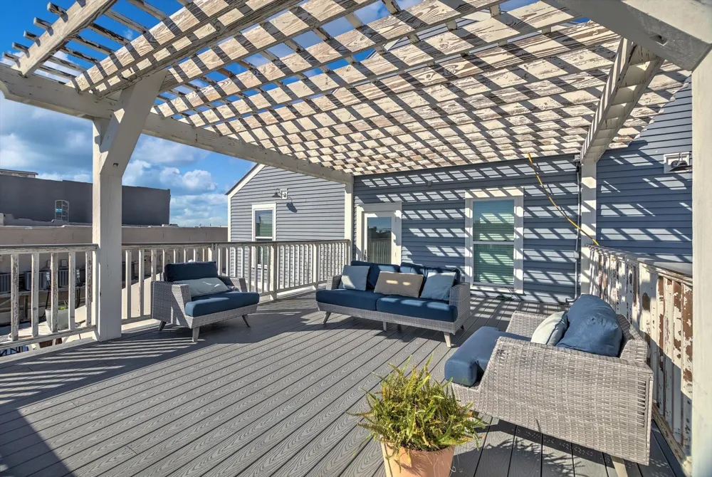 405 24th Street Street #202 Galveston, TX 77550