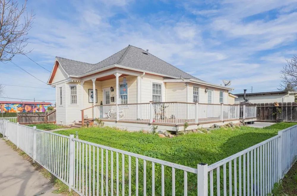 615 Monterey Street Soledad, CA 93960