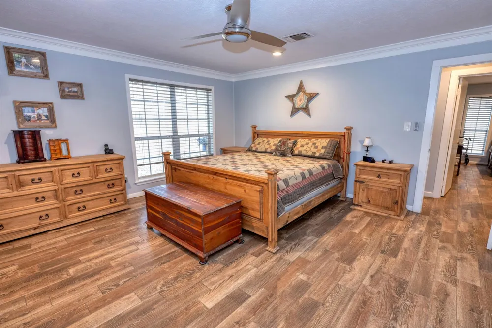 8775 Lone Star Road Washington, TX 77880