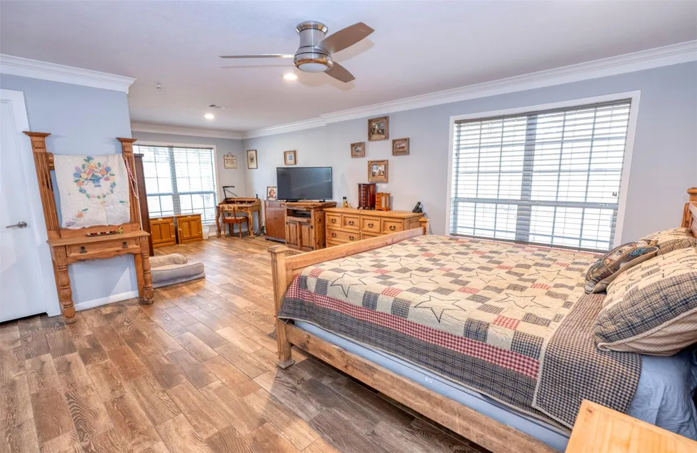 8775 Lone Star Road Washington, TX 77880
