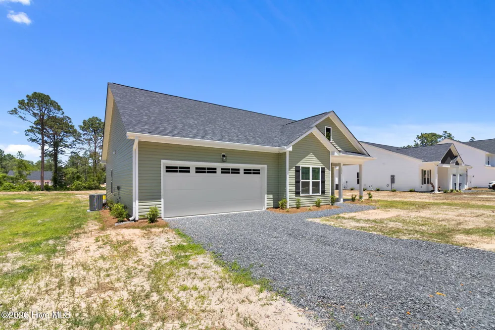 131 Merle Road Pinebluff, NC 28373