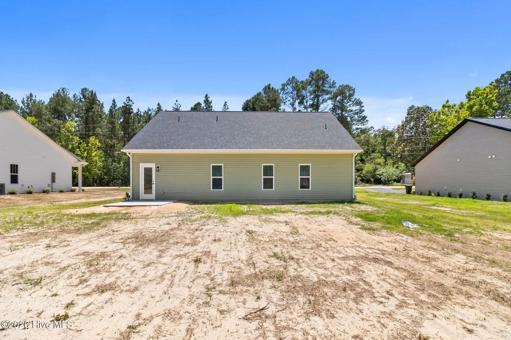 131 Merle Road Pinebluff, NC 28373