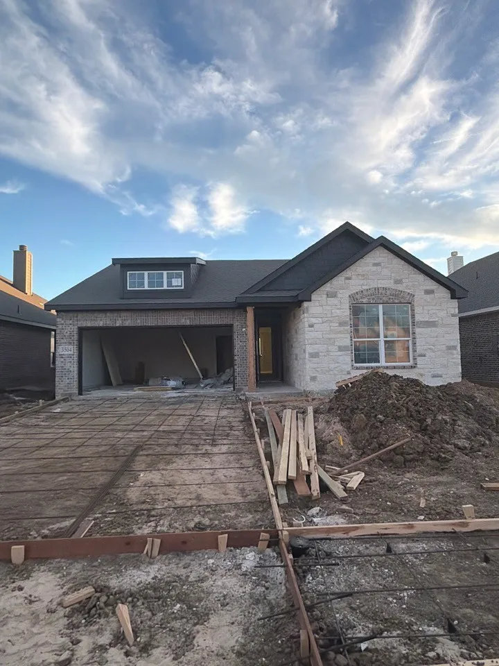 3504 Helena Street Gainesville, TX 76240