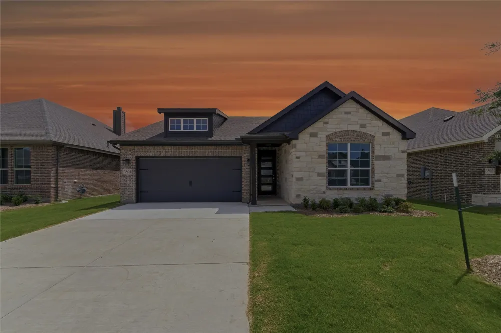3504 Helena Street Gainesville, TX 76240
