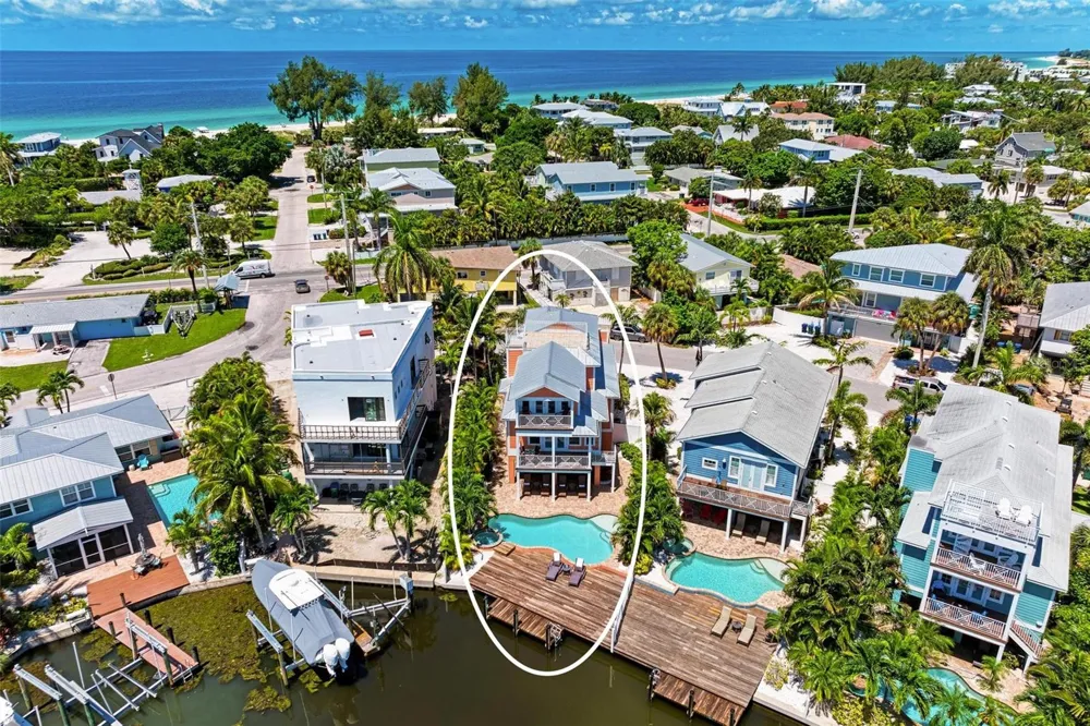203 HARBOR DRIVE Holmes Beach, FL 34217