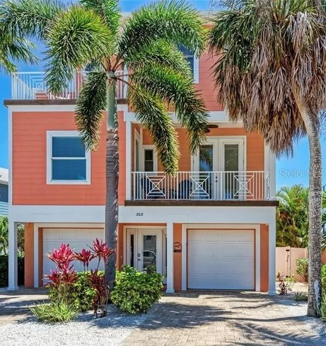 203 HARBOR DRIVE Holmes Beach, FL 34217