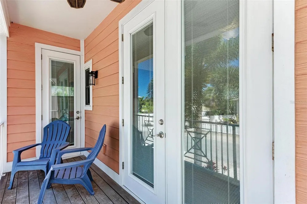 203 HARBOR DRIVE Holmes Beach, FL 34217