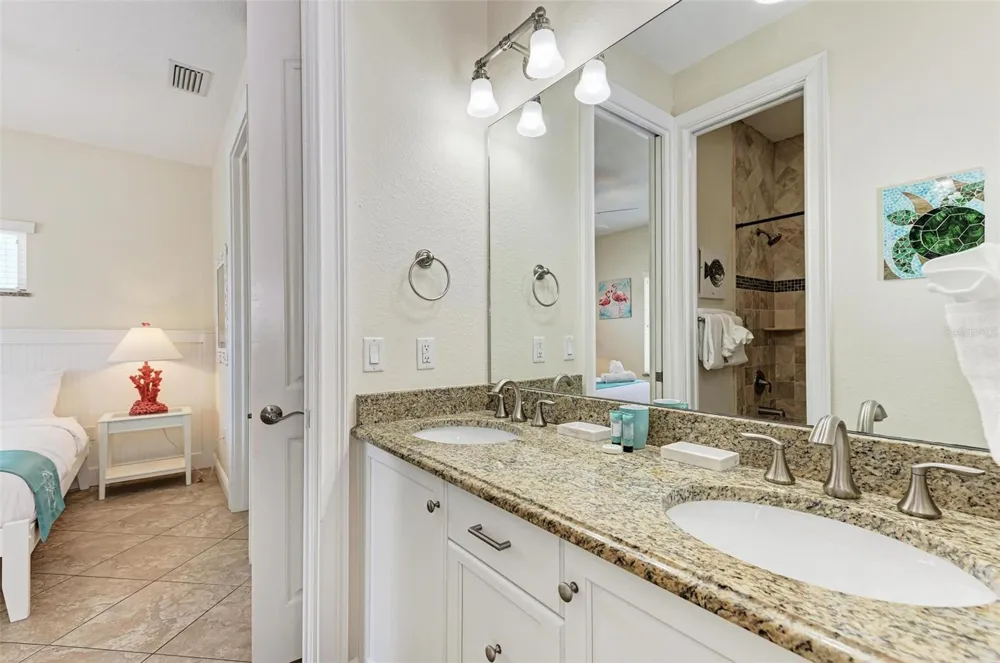 203 HARBOR DRIVE Holmes Beach, FL 34217