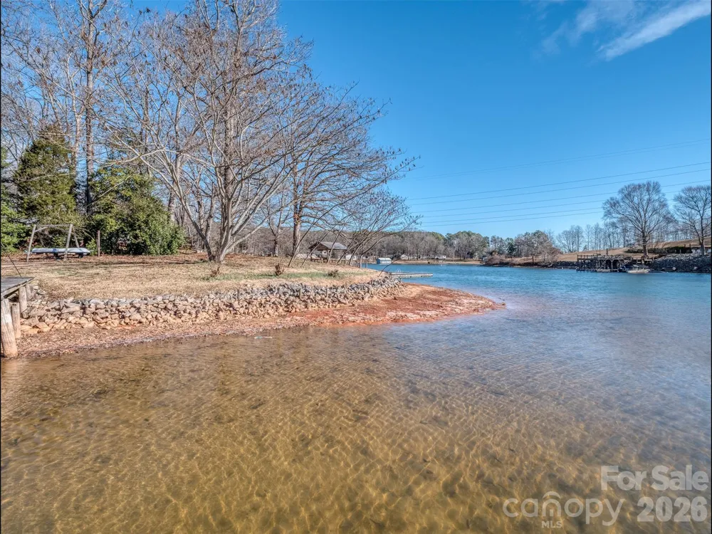 4677 Stratford Lane Denver, NC 28037