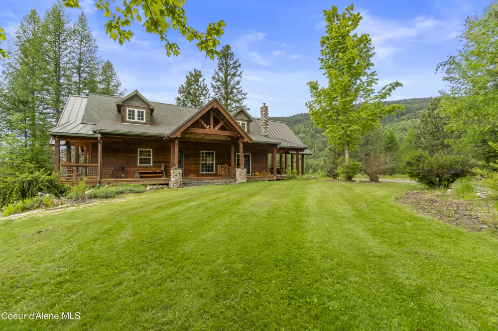 778 B STREET Sandpoint, ID 83864