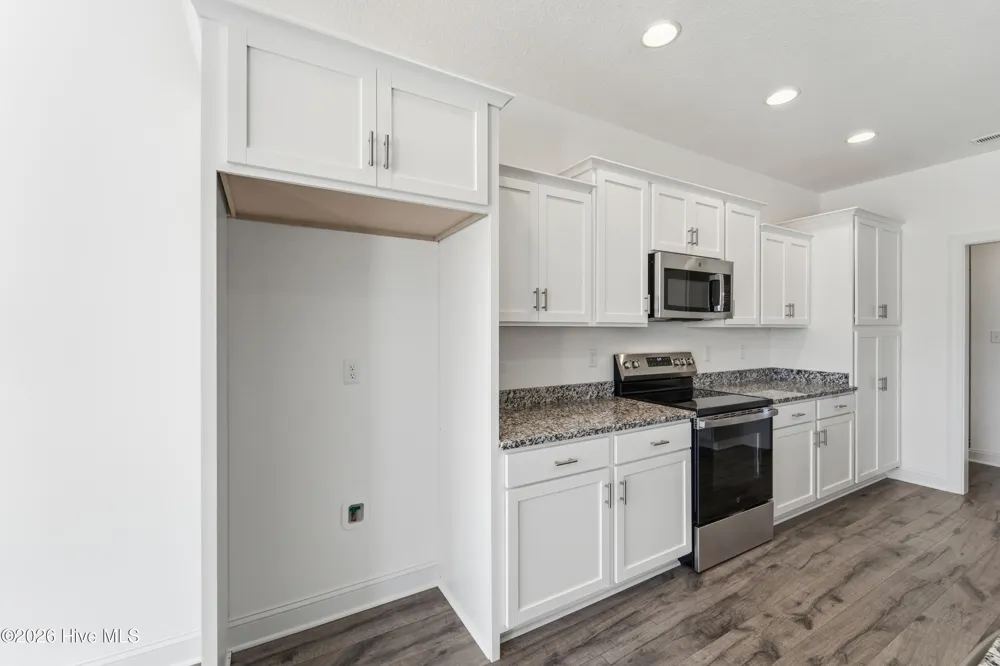 288 Water Wagon Trail Jacksonville, NC 28546