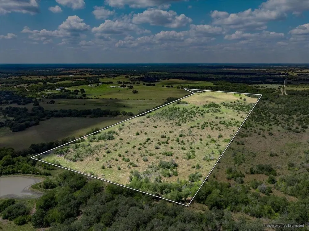 8232 Fm 2145 Ledbetter, TX 78946