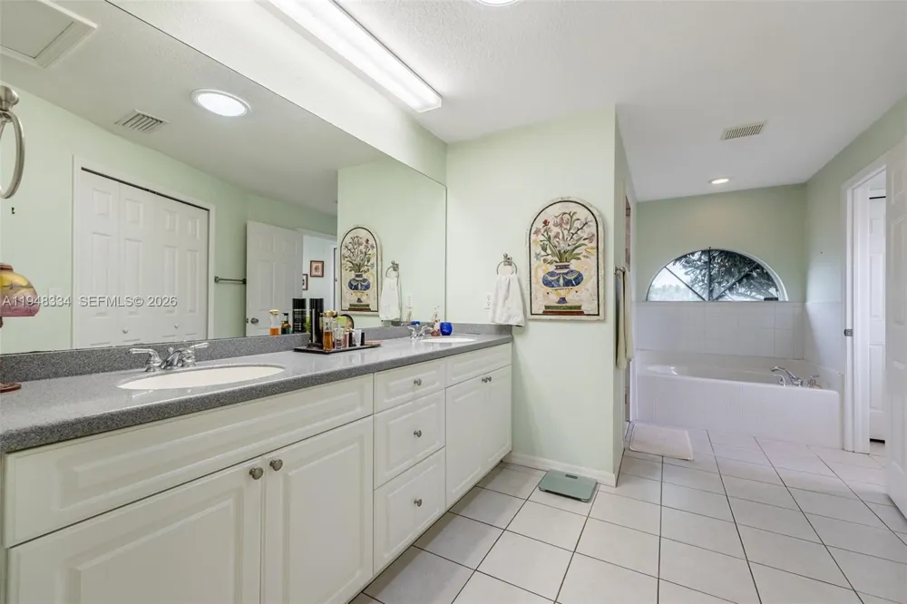 1197 April Ave La Belle, FL 33935