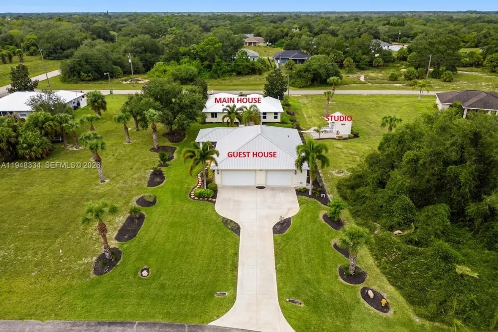 1197 April Ave La Belle, FL 33935