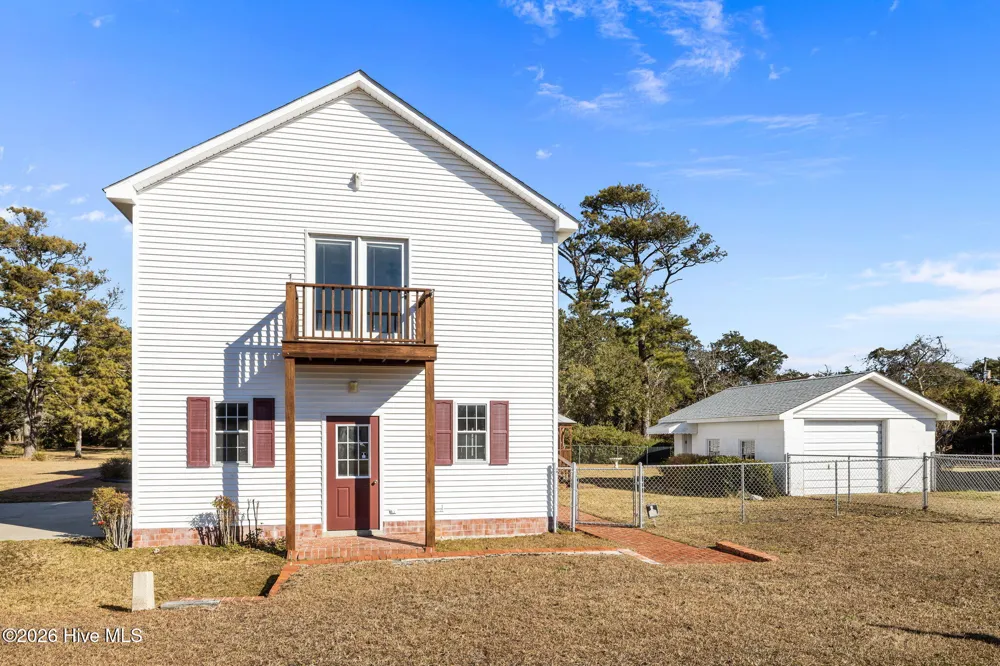 664 Seashore Drive Atlantic, NC 28511